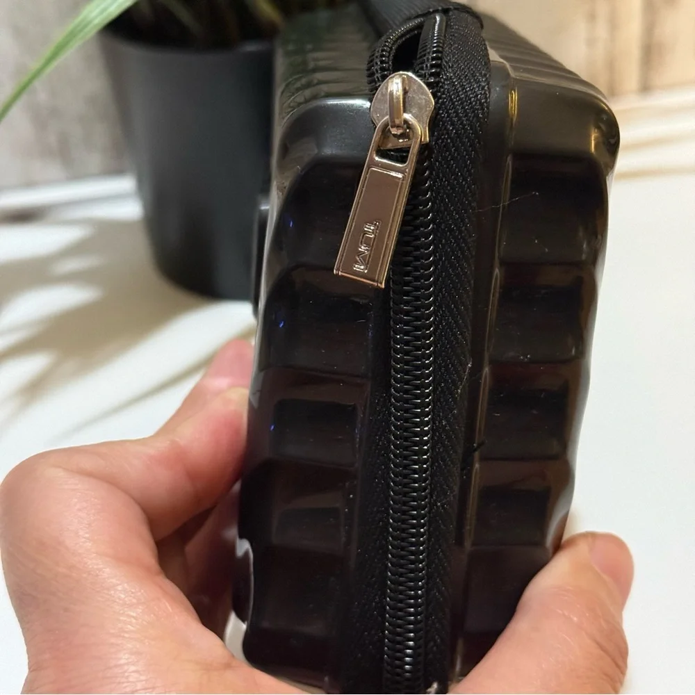 Tumi Glossy Black Travel Case Organizer